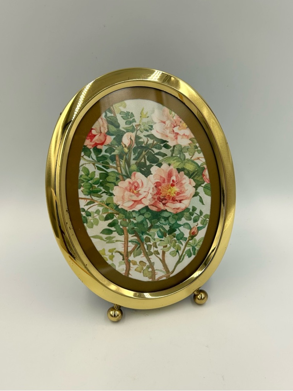 Vintage Oval Brass Frame 5x7” Shelf Wall Art Picture Frame